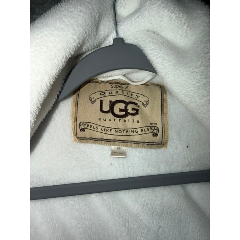 UGG Australia Duffield II White Plush Fleece Robe Shawl Collar Size Medium - Picture 5 of 5